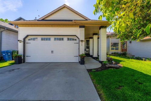 44 Douglas Glen Place Se, Calgary, AB 