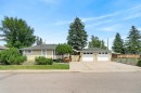 8008 36 Avenue Nw, Calgary, AB  - Outdoor 