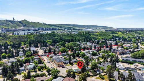8008 36 Avenue Nw, Calgary, AB - Outdoor With View
