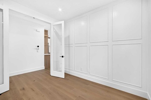 107 West Grove Gate Sw, Calgary, AB - Indoor Photo Showing Other Room