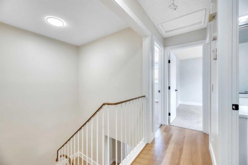 8-75 Templemont Way Ne, Calgary, AB - Indoor Photo Showing Other Room