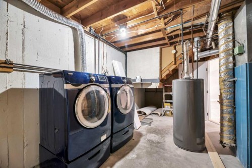 8-75 Templemont Way Ne, Calgary, AB - Indoor Photo Showing Laundry Room
