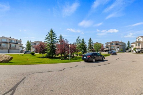 116 Country Hills Gardens Nw, Calgary, AB - Outdoor