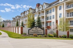 1207-151 Country Village Road NE Calgary, AB T3K 5X5