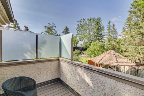 48 Patterson Mews Sw, Calgary, AB - Outdoor