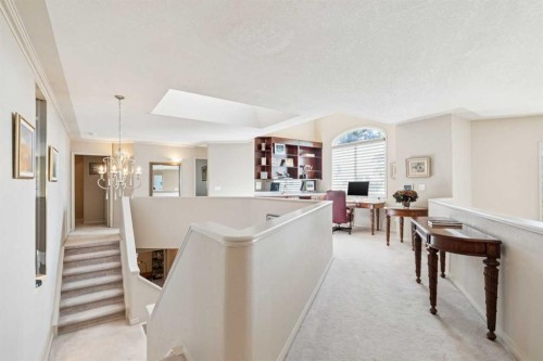 48 Patterson Mews Sw, Calgary, AB - Indoor Photo Showing Other Room