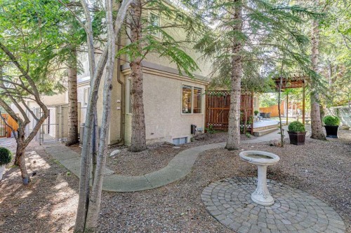 48 Patterson Mews Sw, Calgary, AB - Outdoor