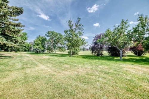 3516 26A Street Se, Calgary, AB - Outdoor
