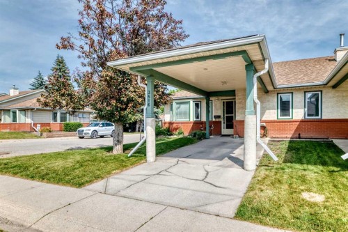 3516 26A Street Se, Calgary, AB - Outdoor With Facade