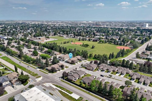 3516 26A Street Se, Calgary, AB - Outdoor With View