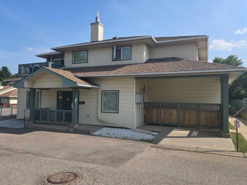 3516 26A Street Se, Calgary, AB - Outdoor With Deck Patio Veranda