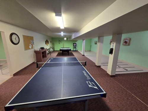 3516 26A Street Se, Calgary, AB - Indoor Photo Showing Other Room