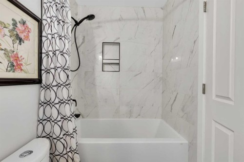 167 Valley Crest Close Nw, Calgary, AB - Indoor Photo Showing Bathroom