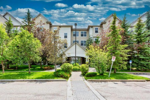 210-2000 Applevillage Court Se, Calgary, AB - Outdoor