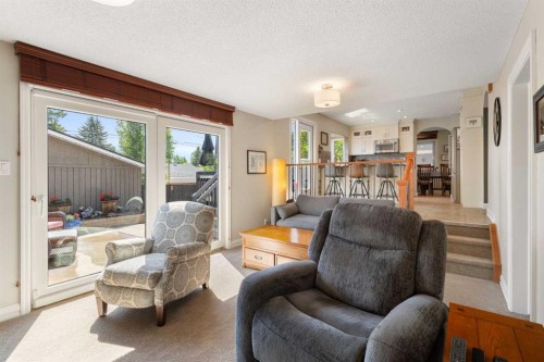 10720 Maplecrest Road Se, Calgary, AB 
