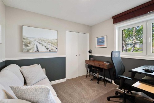 10720 Maplecrest Road Se, Calgary, AB 