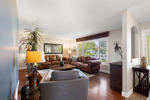 10720 Maplecrest Road Se, Calgary, AB 