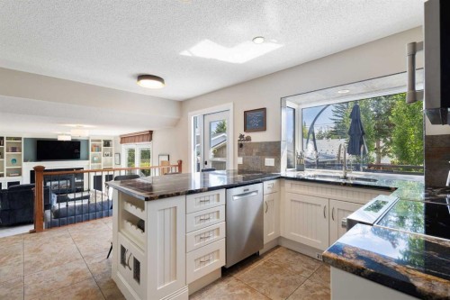 10720 Maplecrest Road Se, Calgary, AB 