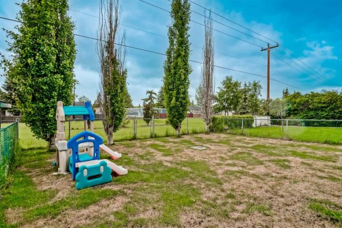 72 Springs Crescent Se, Airdrie, AB - Outdoor