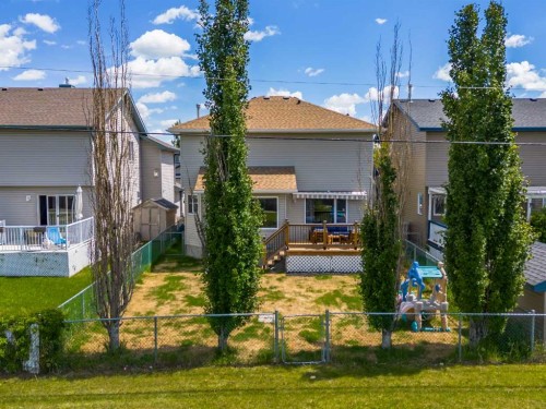 72 Springs Crescent Se, Airdrie, AB - Outdoor
