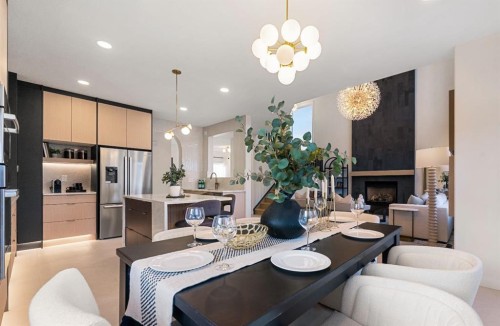 125 Discovery Place Sw, Calgary, AB - Indoor Photo Showing Dining Room