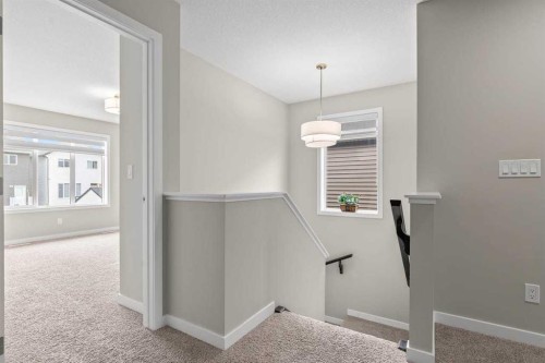 109 Mallard Grove Se, Calgary, AB - Indoor Photo Showing Other Room