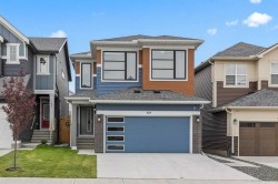 109 Mallard Grove SE Calgary, AB T3S 0E2
