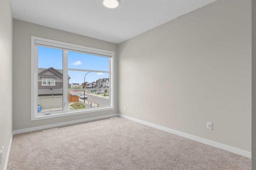 109 Mallard Grove Se, Calgary, AB - Indoor Photo Showing Other Room