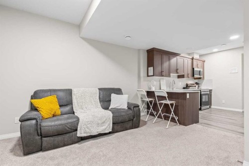 109 Mallard Grove Se, Calgary, AB - Indoor
