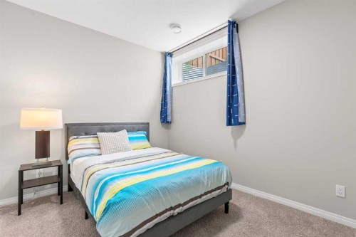 109 Mallard Grove Se, Calgary, AB - Indoor Photo Showing Bedroom