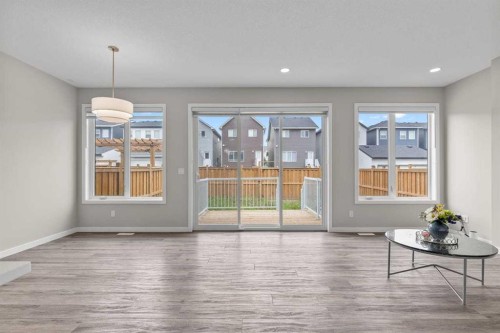 109 Mallard Grove Se, Calgary, AB - Indoor Photo Showing Other Room