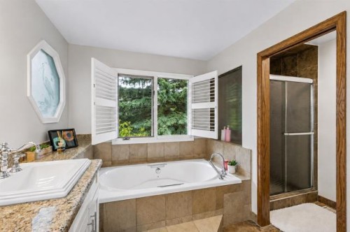 65 Woodpath Terrace Sw, Calgary, AB 