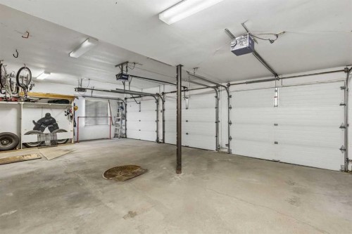 65 Woodpath Terrace Sw, Calgary, AB 