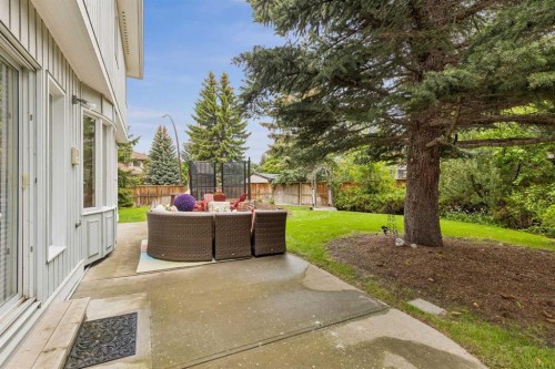 65 Woodpath Terrace Sw, Calgary, AB 