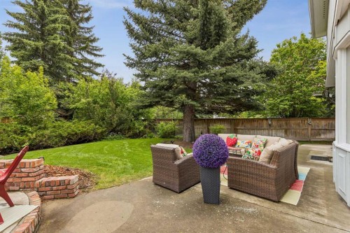 65 Woodpath Terrace Sw, Calgary, AB 