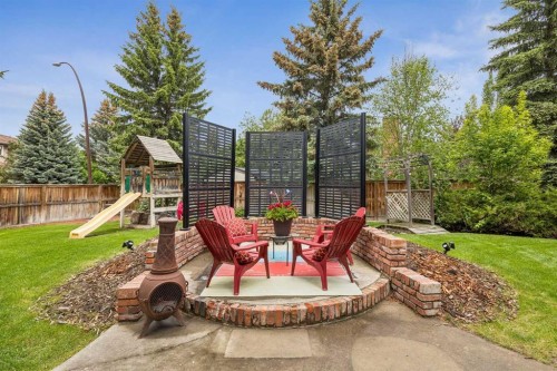 65 Woodpath Terrace Sw, Calgary, AB 