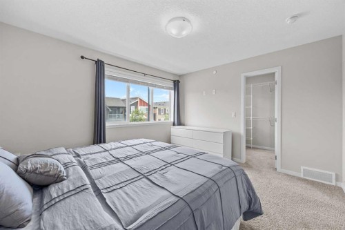 38 Howse Row Ne, Calgary, AB 
