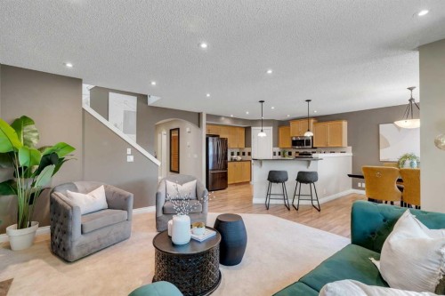 292 Coville Close Ne, Calgary, AB - Indoor Photo Showing Living Room