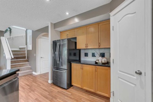 292 Coville Close Ne, Calgary, AB - Indoor Photo Showing Kitchen