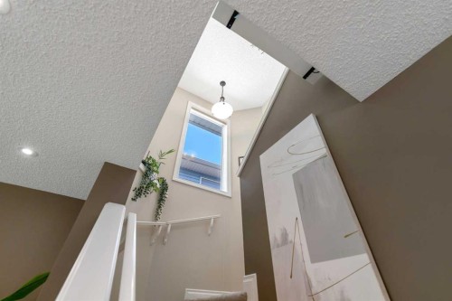 292 Coville Close Ne, Calgary, AB - Indoor