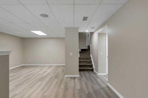 292 Coville Close Ne, Calgary, AB - Indoor