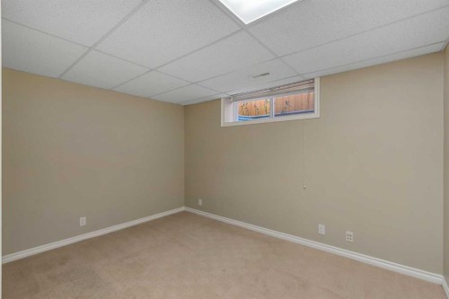 292 Coville Close Ne, Calgary, AB - Indoor