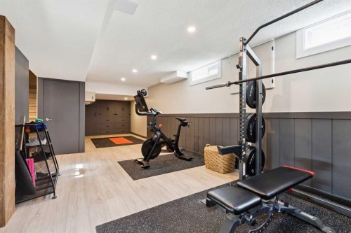 16 Brenner Place Nw, Calgary, AB - Indoor Photo Showing Gym Room
