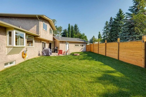 16 Brenner Place Nw, Calgary, AB - Outdoor