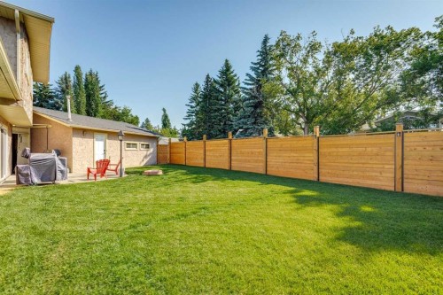 16 Brenner Place Nw, Calgary, AB - Outdoor
