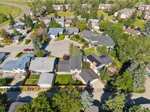 16 Brenner Place Nw, Calgary, AB - Outdoor With View