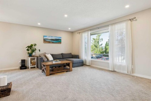 16 Brenner Place Nw, Calgary, AB - Indoor
