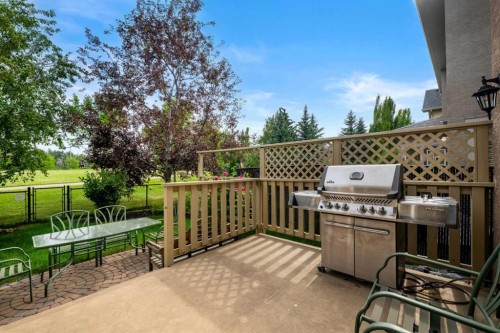 50 Springborough Crescent Sw, Calgary, AB - Outdoor With Deck Patio Veranda With Exterior