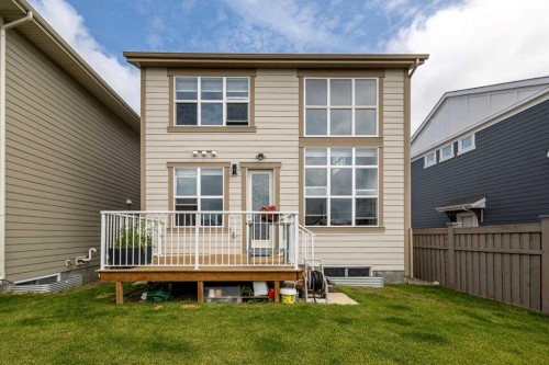 332 Magnolia Crescent Se, Calgary, AB 