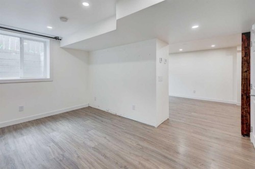 1320 116 Avenue Sw, Calgary, AB - Indoor Photo Showing Other Room